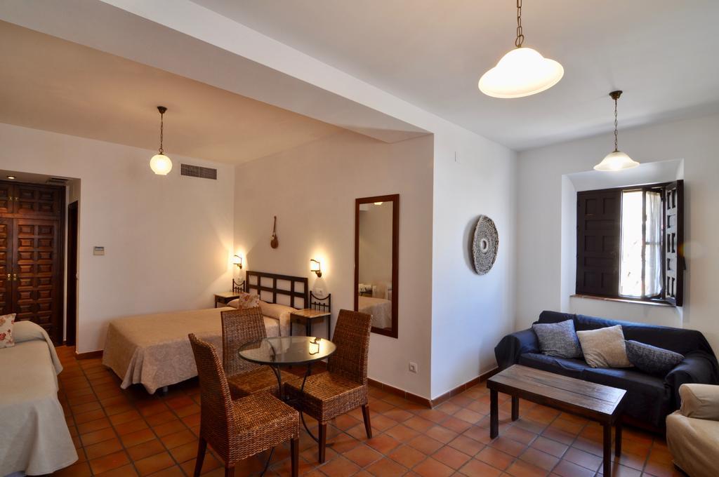 Apartamentos Plaza Кордова Экстерьер фото